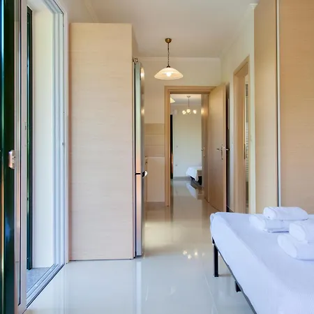 Voula Agios Ioannis 1